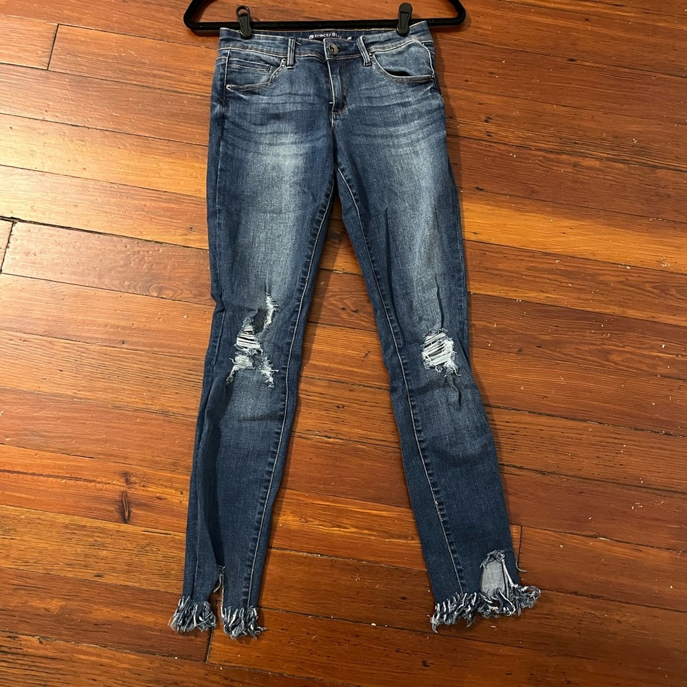 Women’s dark wash jeans